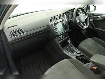 Used Volkswagen Tiguan 2023 for sale - 79533954: Photo