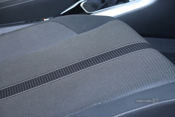 Used Volkswagen T-Roc 2023 for sale - 76646825: Photo 23