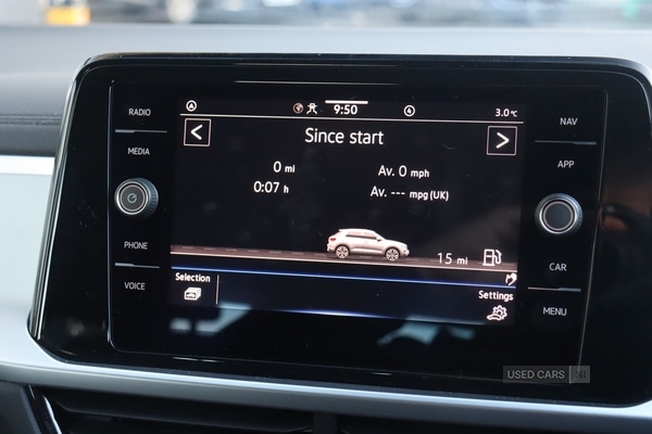 Used Volkswagen T-Roc 2023 for sale - 76646825: Photo 33