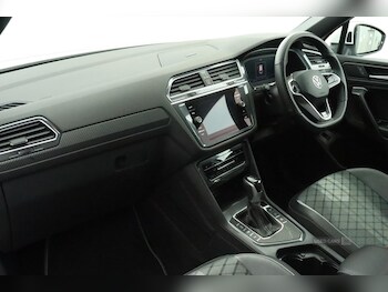 Used Volkswagen Tiguan Allspace 2023 for sale - 78797566: Photo