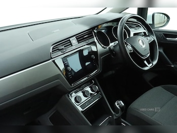 Used Volkswagen Touran 2021 for sale - 79293080: Photo