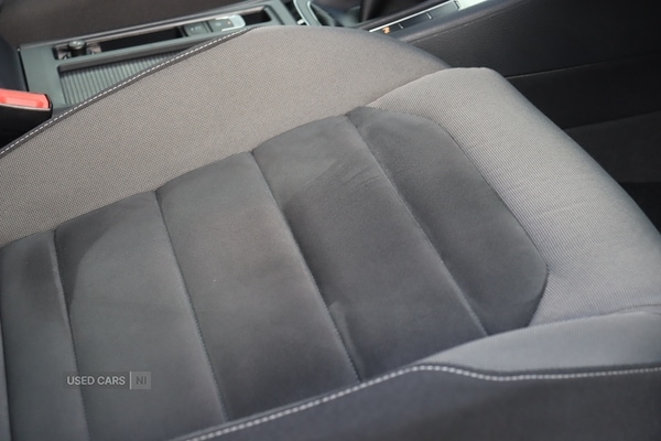 Used Volkswagen Golf 2020 for sale - 76350175: Photo 23