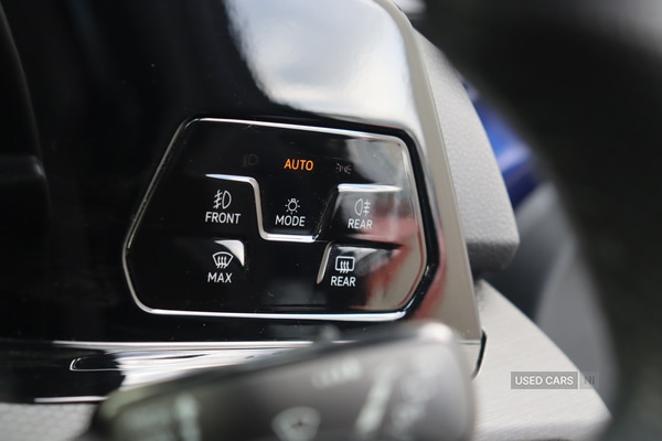 Used Volkswagen Golf 2021 for sale - 76318627: Photo 32