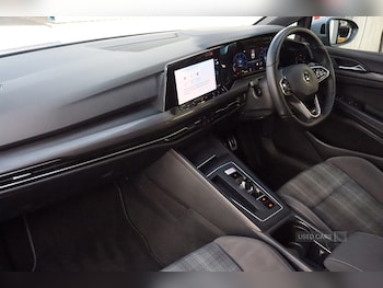 Used Volkswagen Golf 2021 for sale - 75292327: Photo