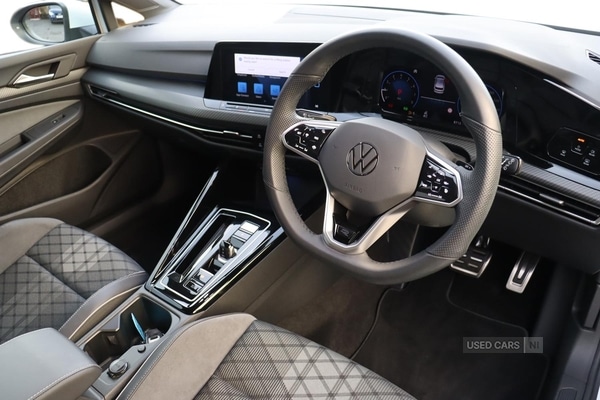 Used Volkswagen Golf 2023 for sale - 76840223: Photo 6