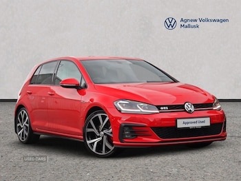Volkswagen - Golf