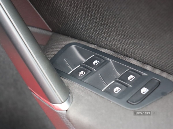 Used Volkswagen Golf 2018 for sale - 76095311: Photo 29