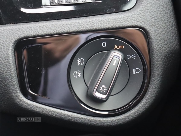 Used Volkswagen Golf 2018 for sale - 76095311: Photo 35