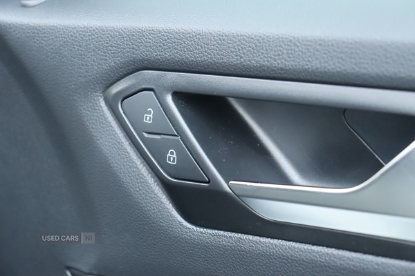 Used Volkswagen T-Roc 2025 for sale - 78102040: Photo 31