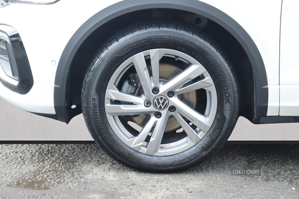 Used Volkswagen T-Roc 2025 for sale - 78102040: Photo 5