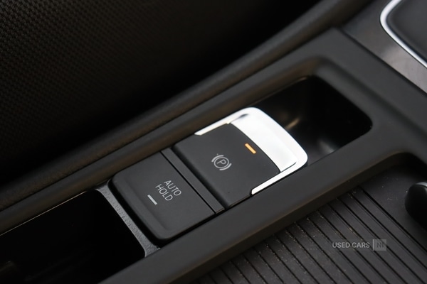 Used Volkswagen Golf 2019 for sale - 76840233: Photo 21