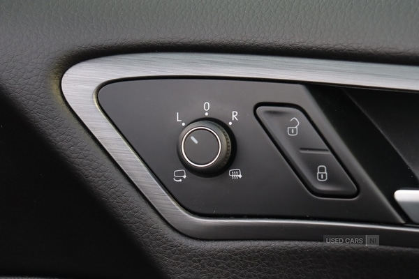 Used Volkswagen Golf 2019 for sale - 76840233: Photo 30