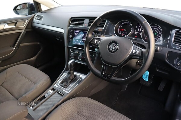 Used Volkswagen Golf 2019 for sale - 76840233: Photo 6