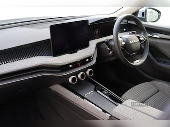 Used Skoda Superb 2025 for sale - 76593263: Photo