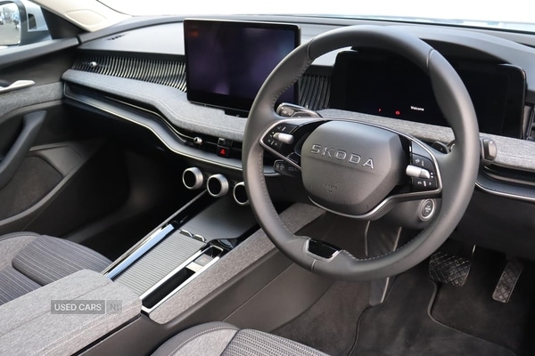 Used Skoda Superb 2025 for sale - 76593263: Photo 6