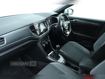 Used Volkswagen T-Roc 2022 for sale - 78292752: Photo