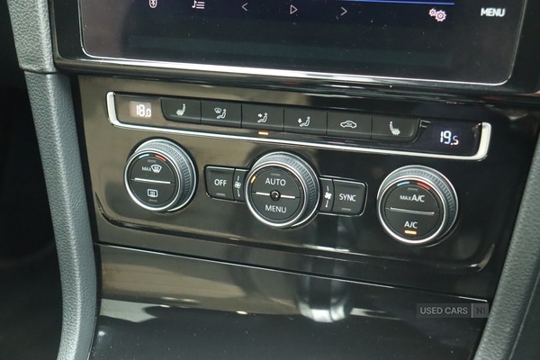 Used Volkswagen Golf 2019 for sale - 77769936: Photo 28