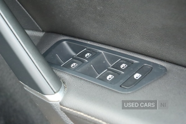 Used Volkswagen Golf 2019 for sale - 77769936: Photo 30