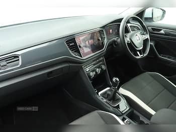 Used Volkswagen T-Roc 2019 for sale - 79821748: Photo