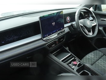 Used Volkswagen Touran 2025 for sale - 78261718: Photo