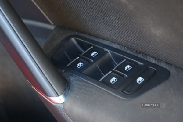 Used Volkswagen Golf 2019 for sale - 77075068: Photo 30