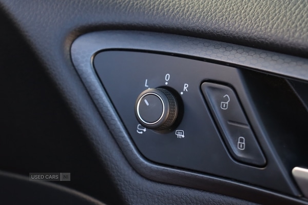 Used Volkswagen Golf 2019 for sale - 77075068: Photo 31