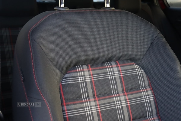 Used Volkswagen Golf 2019 for sale - 77075068: Photo 32