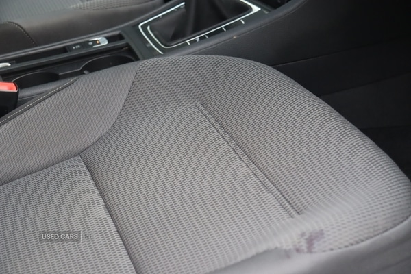 Used Volkswagen Golf 2019 for sale - 76914066: Photo 23