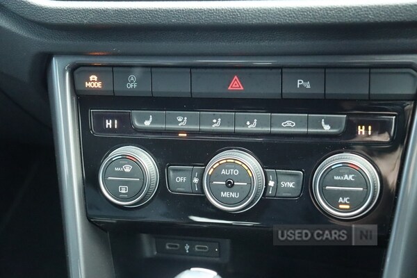 Used Volkswagen T-Roc 2021 for sale - 78035288: Photo 28