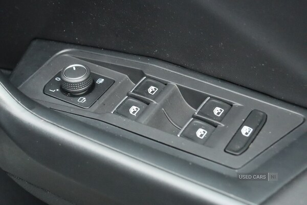 Used Volkswagen T-Roc 2021 for sale - 78035288: Photo 30