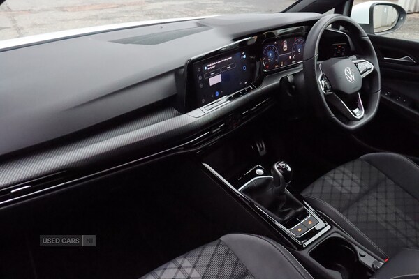 Used Volkswagen Golf 2023 for sale - 75340416: Photo 2