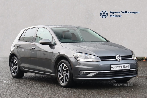 Used Volkswagen Golf 2019 for sale - 76350179: Photo 1