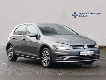 Volkswagen - Golf