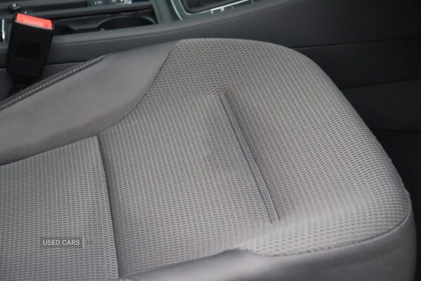 Used Volkswagen Golf 2019 for sale - 76350179: Photo 22