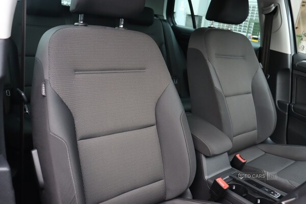 Used Volkswagen Golf 2019 for sale - 76350179: Photo 26