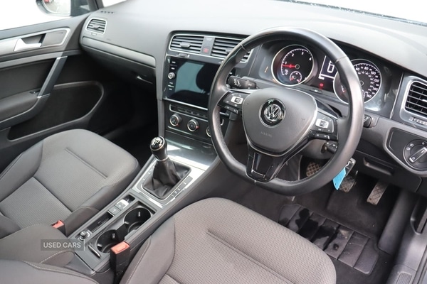 Used Volkswagen Golf 2019 for sale - 76350179: Photo 6