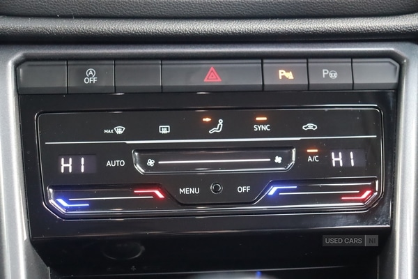 Used Volkswagen T-Roc 2022 for sale - 77144854: Photo 28