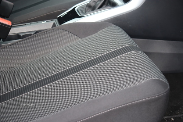 Used Volkswagen T-Roc 2023 for sale - 76965797: Photo 17