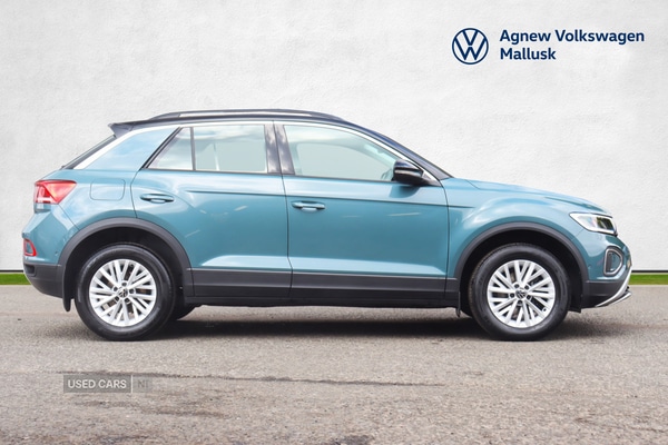 Used Volkswagen T-Roc 2023 for sale - 76965797: Photo 4