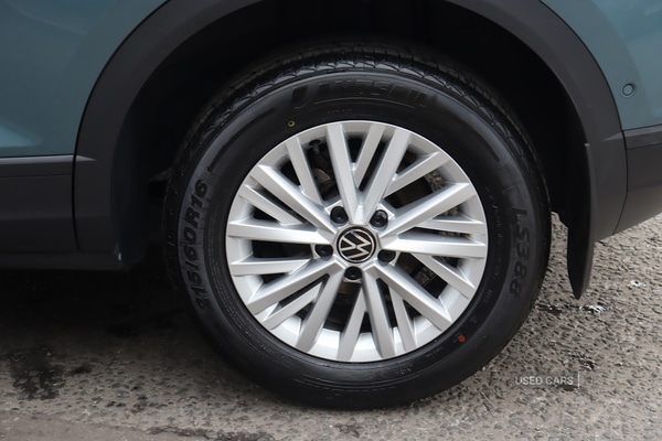 Used Volkswagen T-Roc 2023 for sale - 76965797: Photo 5