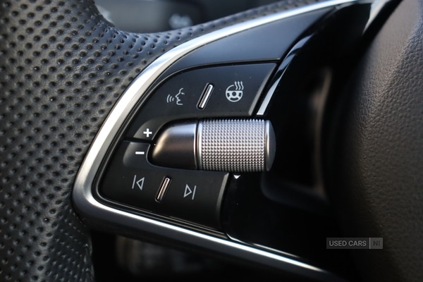 Used Skoda Karoq 2025 for sale - 76634475: Photo 17