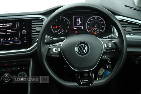 Used Volkswagen T-Roc 2022 for sale - 78035381: Photo 13
