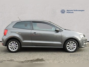Used Volkswagen Polo 2016 for sale - 79374994: Photo