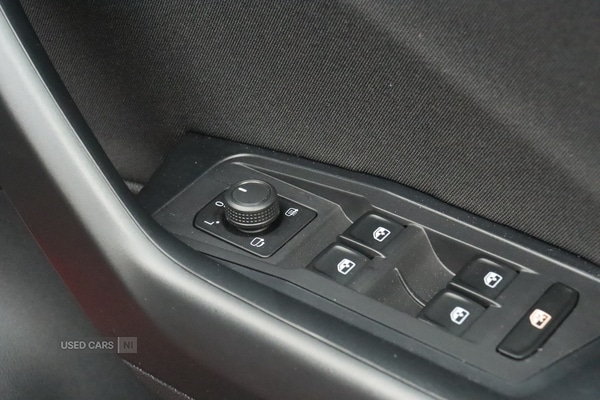 Used Volkswagen T-Roc 2023 for sale - 78215361: Photo 29