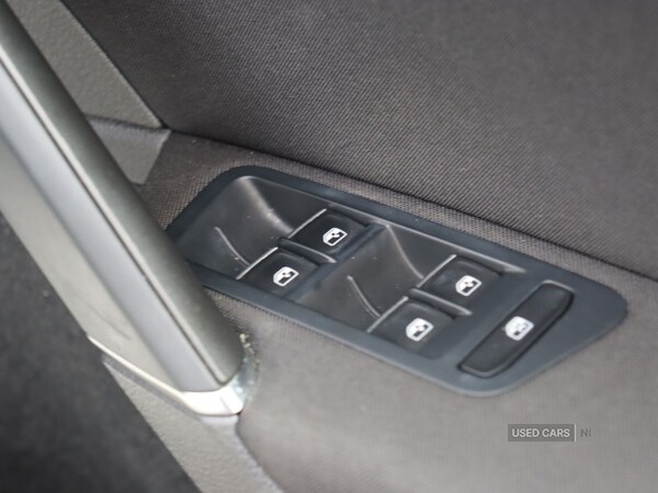 Used Volkswagen Golf 2019 for sale - 76153637: Photo 30