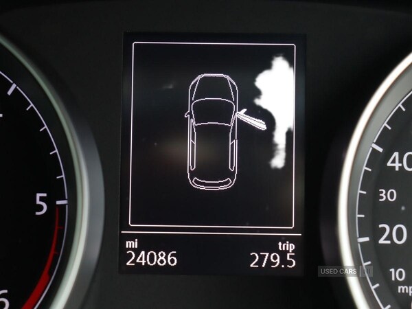 Used Volkswagen Golf 2019 for sale - 76153637: Photo 9