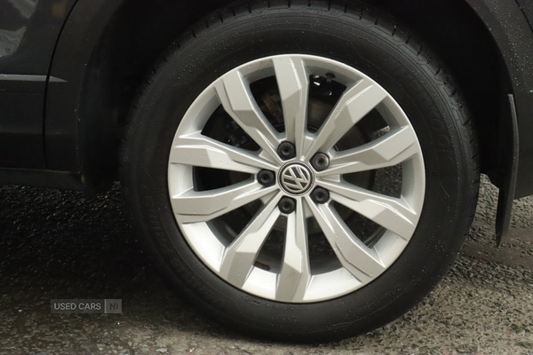 Used Volkswagen T-Roc 2019 for sale - 77697100: Photo 25