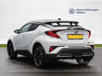 Used Toyota C-HR 2023 for sale - 74811662: Photo