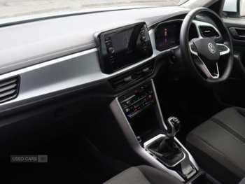 Used Volkswagen T-Roc 2023 for sale - 75003123: Photo