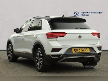Used Volkswagen T-Roc 2018 for sale - 79117377: Photo